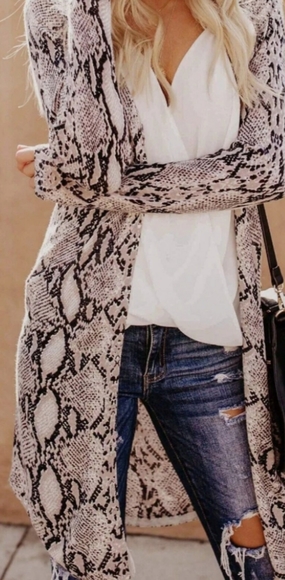 Vici Snake Print Cardigan - Picture 5 of 9